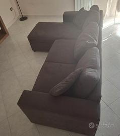 divano/letto tre posti con penisola