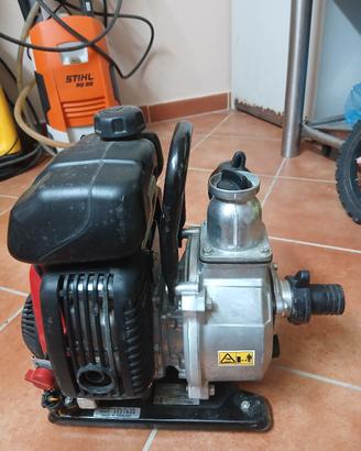 pompa honda xt 15t