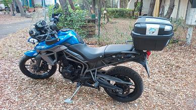 Moto Triumph Tiger 800 XRX