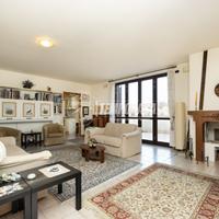 QUADRILOCALE CON TERRAZZO. BOX E CANTINA INCLUSI N