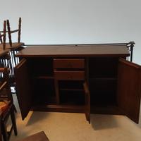 Mobile salotto in noce.