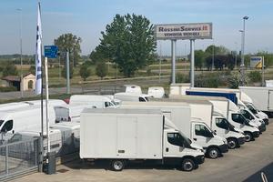 Iveco Daily Furgoni usati