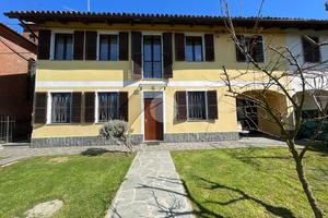 CASA SEMINDIPENDENTE A ASTI