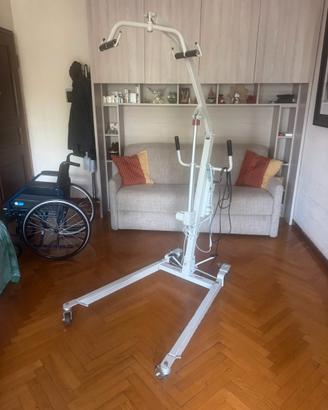 Sollevatore Elettrico per Anziani o Disabili