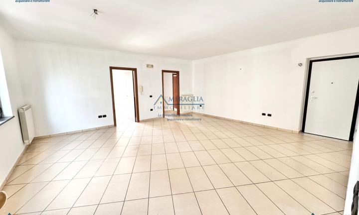 Appartamento 110mq con terrazzo di 80MQ
