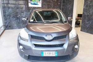 TOYOTA Urban Cruiser 1.4 D-4D AWD Luxury