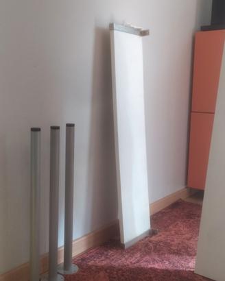 PIANO SCRIVANIA IKEA E MENSOLA