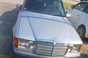 MERCEDES-BENZ E 250 TURBOIESEL