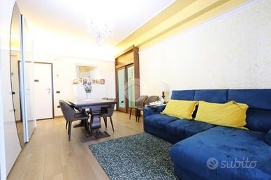 4 LOCALI A TORTORETO