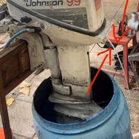 Motore fuoribordo Johnson 9.9 2t gambo corto
