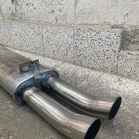 Marmitta sportiva auto d’epoca vintage