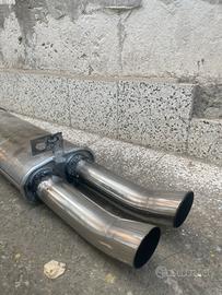 Marmitta sportiva auto d’epoca vintage