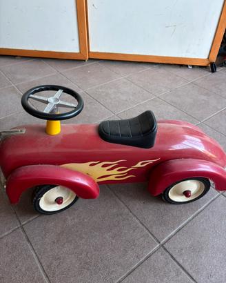 Auto cavalcabile Baghera