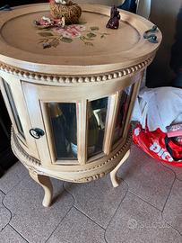 Tavolino con vassoio anticato  porta liquore