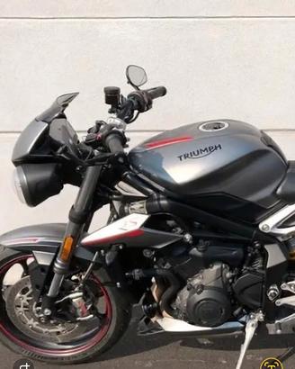  Triumph  street triple 765 rs
