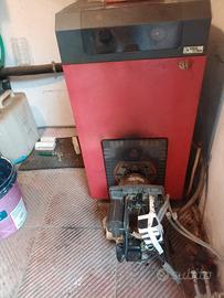 Caldaia a gasolio Ideal clima Lamborghini 24 kW 