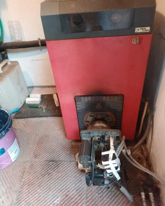 Caldaia a gasolio Ideal clima Lamborghini 24 kW 