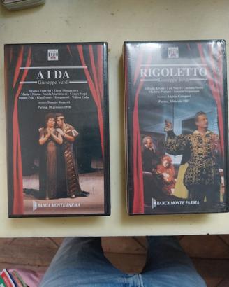 2 VHS Aida e Rigoletto nuovi