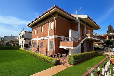 Appartamento autonomo in villa c/giardino di propr