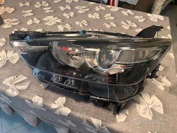 Faro sx lato guida mazda cx3