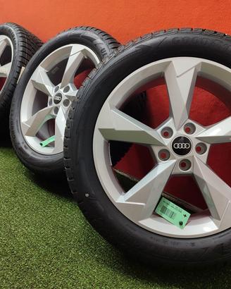 Cerchi Audi Q3 SQ3 Gomme Nuove Invernali 235 50 19
