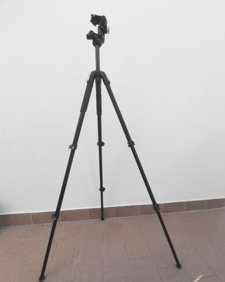 Treppiede Manfrotto MK055XPRO3-3W