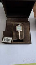 Orologio GUCCI  DONNA