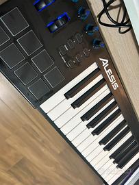 Controller MIDI Alesis V25 25 tasti + 8 pad – pari