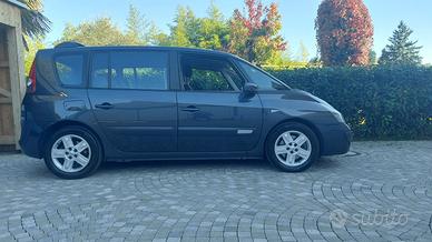 Renault Espace 2.2 dCi Privilege – 7 Posti