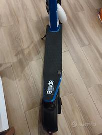monopattino elettrico Aprilia 