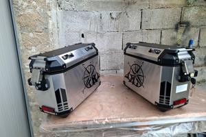 Givi trekker outback 37litri 