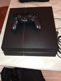 PlayStation 4 slim 