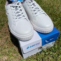 Scarpa sportiva donna marca LOTTO modello VENUS