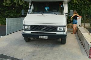 camper Laika laser car 560 2500 turbo