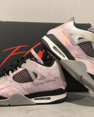 Jordan 4 Retro 