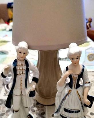 Coppia Statuine Porcellana e Vintage 