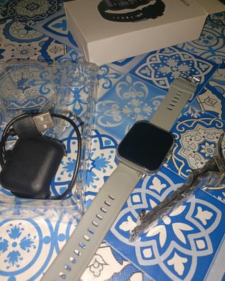 orologio con due cinturini 