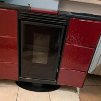 Stufa a pellet Nordica Elisir maioliche Bordeaux