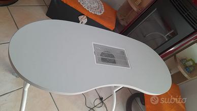 Tavolo per estetista