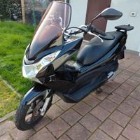 Honda PCX  125