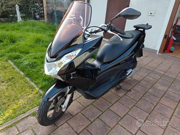 Honda PCX  125