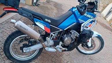 Aprilia Tuareg 660