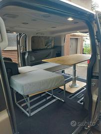 camperizzazione allestimento ford tourneo custom