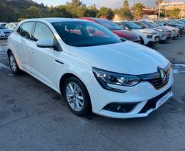 Renault Megane Mégane Sporter dCi 8V 110 CV EDC En