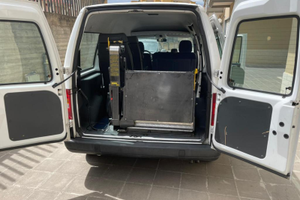 Fiat scudo trasporto disabili su sedia a rotelle