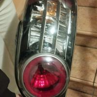 faro posteriore Mazda rx8 