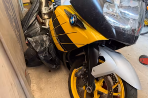 Bmw k1200s leggi