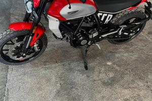 Ducati scrambler icon red 800