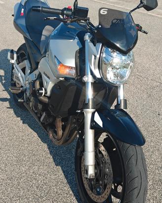 Suzuki GSR 600