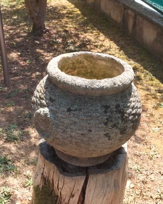 Vaso in pietra
